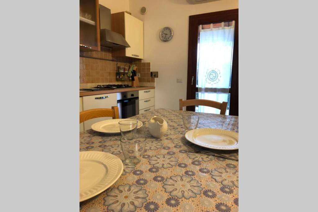 Casa Di Maria - La Pineta Villa ปอร์โตซานเปาโล ภายนอก รูปภาพ