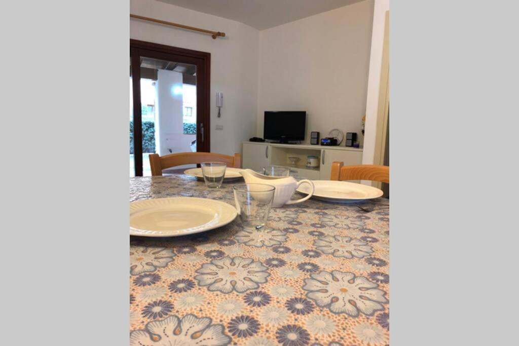 Casa Di Maria - La Pineta Villa ปอร์โตซานเปาโล ภายนอก รูปภาพ